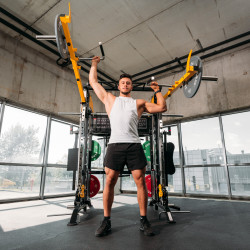 Multifunctional Exercise Atlas with Smith Machine and HMS Cyklon X Equipment